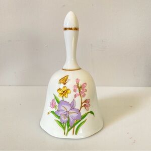 Vintage Porcelain Bell Floral Decor & Gold Color Trim. Nice Clean. Japan.
